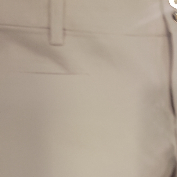 Lilly Pulitzer Cream High-Waist Shorts with Gold Buttons - Picture 4 of 5